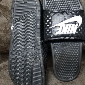 Nike slides